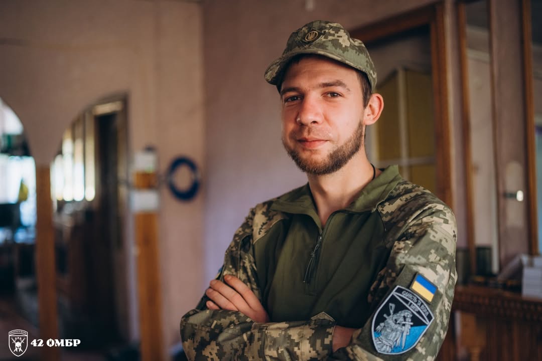 42 окрема механізована бригада імені Героя України Валерія Гудзя